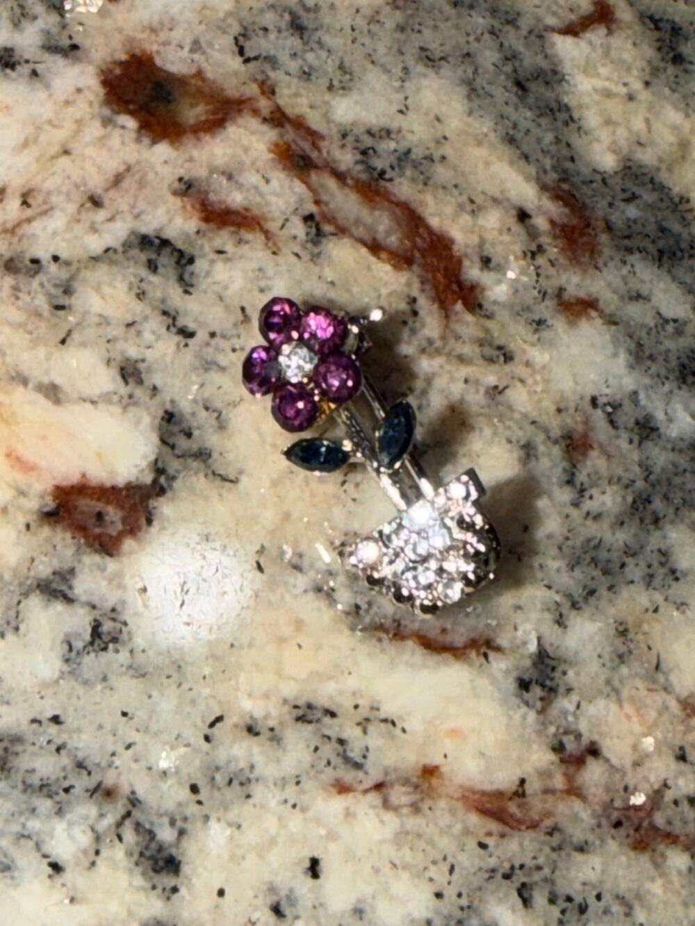 Vintage Rhinestone Flower Pot Brooch